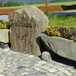 B&B Aussichtsbauernhofpension Hof Gretchens