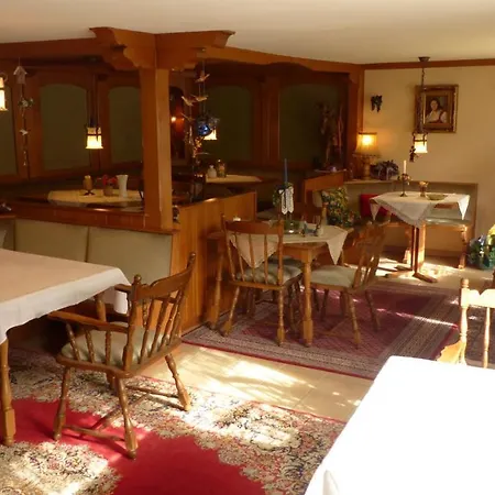 Aussichtsbauernhofpension Hof Gretchens Bed & Breakfast