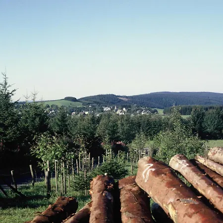 Nocleg ze śniadaniem Aussichtsbauernhofpension Hof Gretchens Winterberg