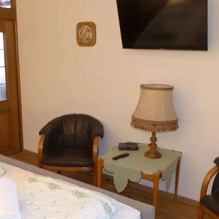 Nocleg ze śniadaniem Aussichtsbauernhofpension Hof Gretchens