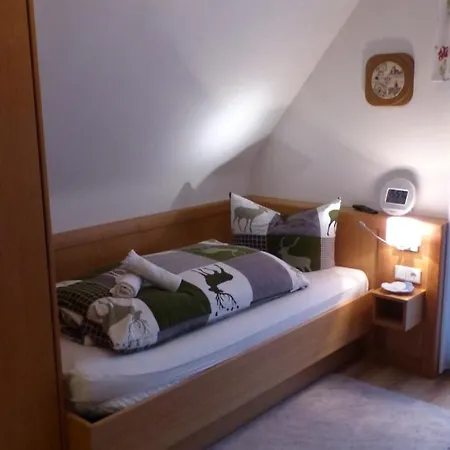 ベッド・アンド・ブレックファスト Aussichtsbauernhofpension Hof Gretchens