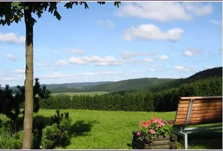 Nocleg ze śniadaniem Aussichtsbauernhofpension Hof Gretchens