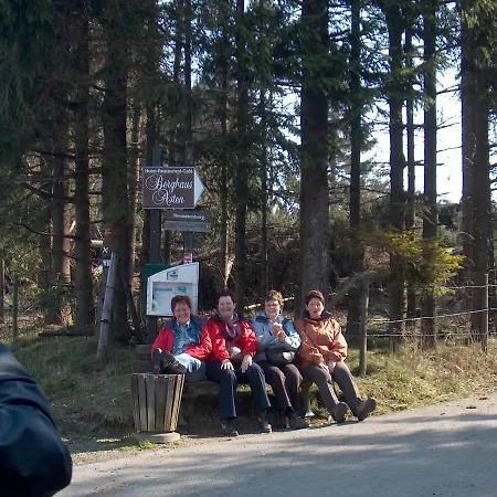 ベッド・アンド・ブレックファスト Aussichtsbauernhofpension Hof Gretchens ヴィンターベルク