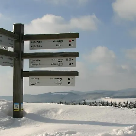 ベッド・アンド・ブレックファスト Aussichtsbauernhofpension Hof Gretchens *